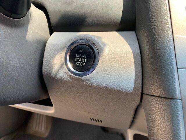 Чорний Тойота Камрі, об'ємом двигуна 3.5 л та пробігом 336 тис. км за 8300 $, фото 7 на Automoto.ua