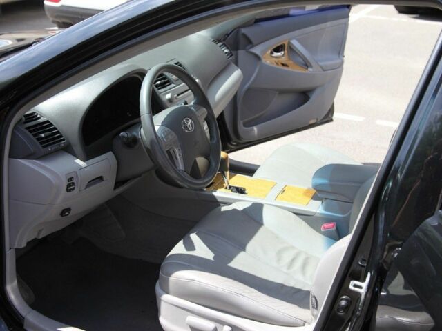 Чорний Тойота Камрі, об'ємом двигуна 3.5 л та пробігом 336 тис. км за 8300 $, фото 22 на Automoto.ua