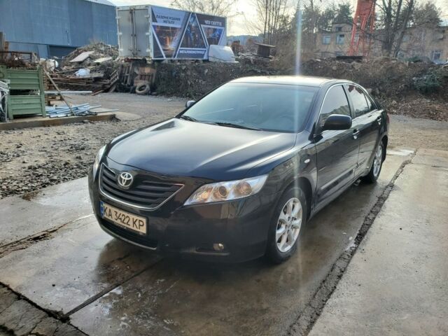 Чорний Тойота Камрі, об'ємом двигуна 2.4 л та пробігом 270 тис. км за 7200 $, фото 1 на Automoto.ua