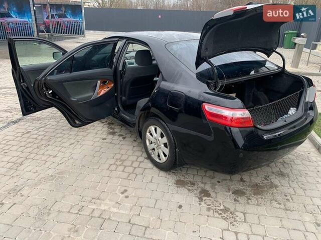 Черный Тойота Камри, объемом двигателя 2.4 л и пробегом 181 тыс. км за 9200 $, фото 3 на Automoto.ua