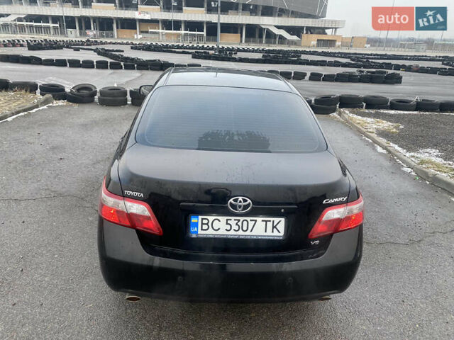 Черный Тойота Камри, объемом двигателя 3.5 л и пробегом 252 тыс. км за 10200 $, фото 21 на Automoto.ua
