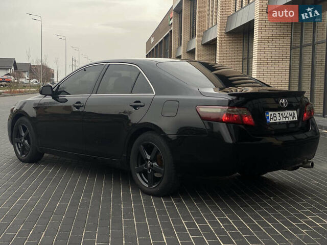 Чорний Тойота Камрі, об'ємом двигуна 2.36 л та пробігом 300 тис. км за 6900 $, фото 3 на Automoto.ua
