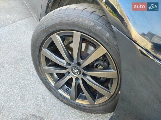 Черный Тойота Камри, объемом двигателя 3.46 л и пробегом 326 тыс. км за 8500 $, фото 10 на Automoto.ua