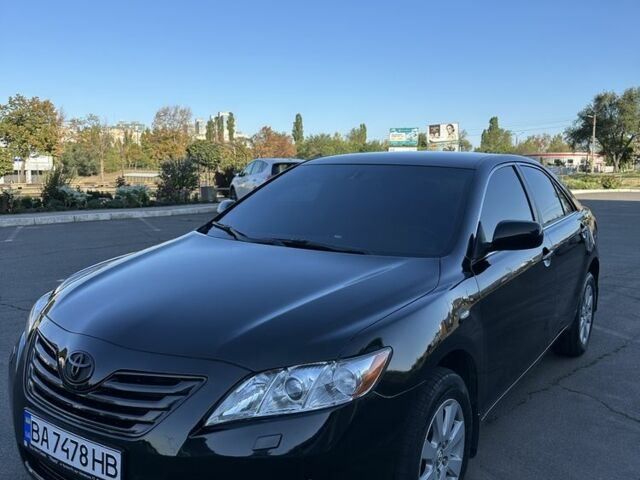 Черный Тойота Камри, объемом двигателя 3.5 л и пробегом 277 тыс. км за 8400 $, фото 2 на Automoto.ua