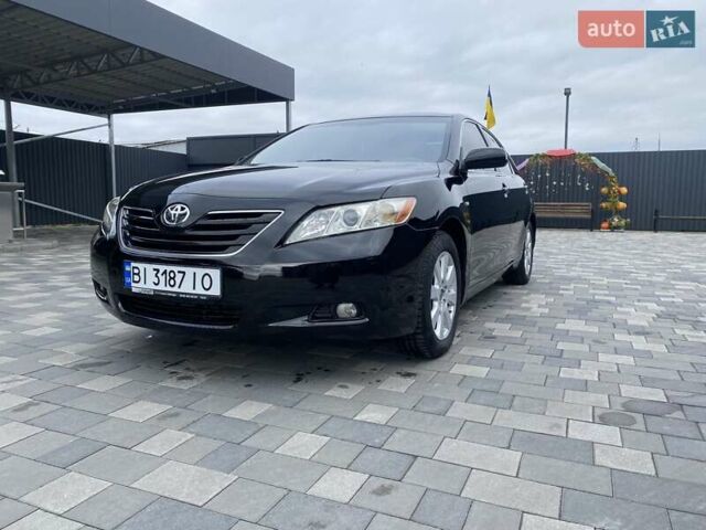 Чорний Тойота Камрі, об'ємом двигуна 3.46 л та пробігом 336 тис. км за 8900 $, фото 4 на Automoto.ua