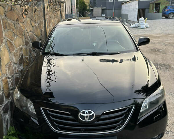 Черный Тойота Камри, объемом двигателя 2.36 л и пробегом 306 тыс. км за 7900 $, фото 4 на Automoto.ua