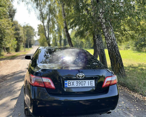 Чорний Тойота Камрі, об'ємом двигуна 3.46 л та пробігом 310 тис. км за 7499 $, фото 2 на Automoto.ua
