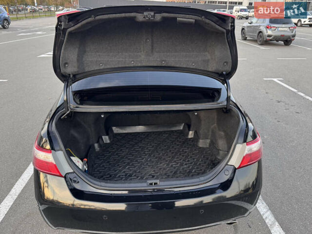 Черный Тойота Камри, объемом двигателя 2.4 л и пробегом 330 тыс. км за 9500 $, фото 11 на Automoto.ua