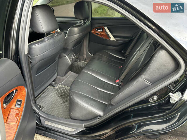 Чорний Тойота Камрі, об'ємом двигуна 3.46 л та пробігом 180 тис. км за 9200 $, фото 17 на Automoto.ua