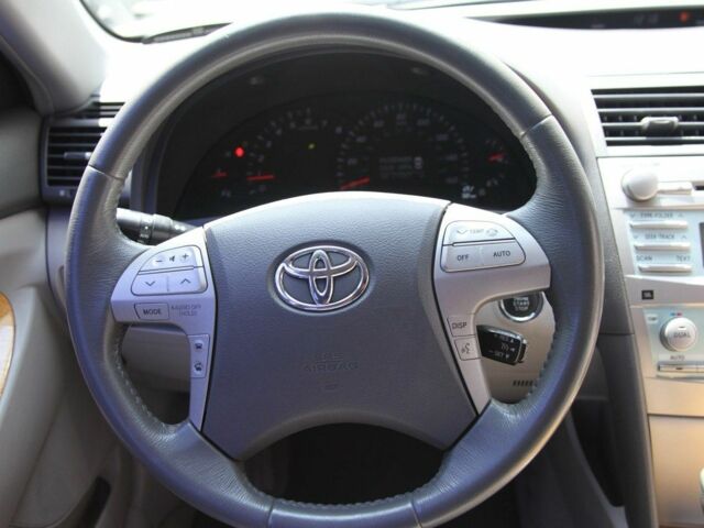 Чорний Тойота Камрі, об'ємом двигуна 3.5 л та пробігом 336 тис. км за 8300 $, фото 20 на Automoto.ua