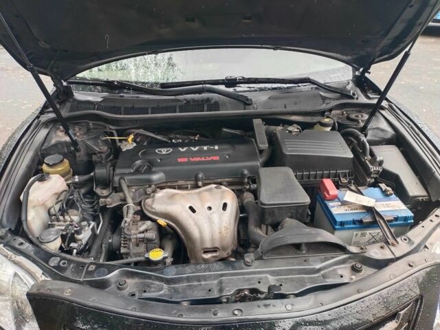 Чорний Тойота Камрі, об'ємом двигуна 2.4 л та пробігом 292 тис. км за 6995 $, фото 11 на Automoto.ua