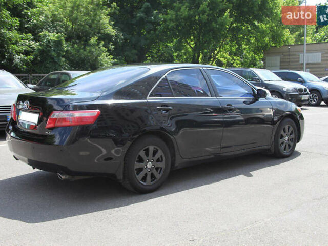 Чорний Тойота Камрі, об'ємом двигуна 3.5 л та пробігом 336 тис. км за 8300 $, фото 2 на Automoto.ua