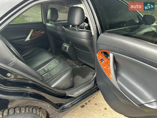 Чорний Тойота Камрі, об'ємом двигуна 3.46 л та пробігом 180 тис. км за 9200 $, фото 16 на Automoto.ua