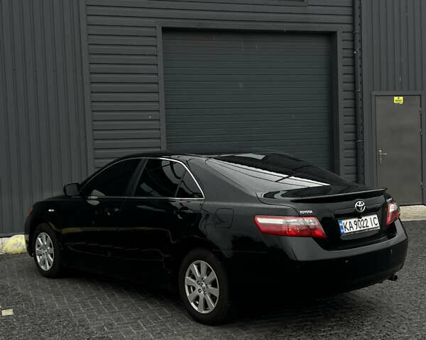 Черный Тойота Камри, объемом двигателя 2.36 л и пробегом 270 тыс. км за 7200 $, фото 5 на Automoto.ua