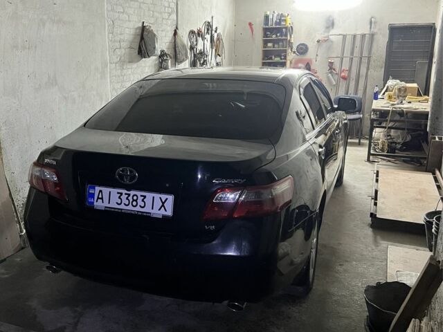 Черный Тойота Камри, объемом двигателя 3.5 л и пробегом 380 тыс. км за 8300 $, фото 7 на Automoto.ua