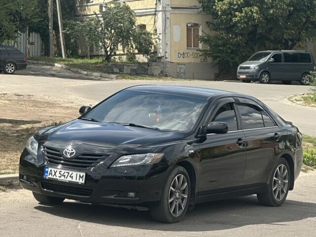 Чорний Тойота Камрі, об'ємом двигуна 3.5 л та пробігом 320 тис. км за 255 $, фото 5 на Automoto.ua