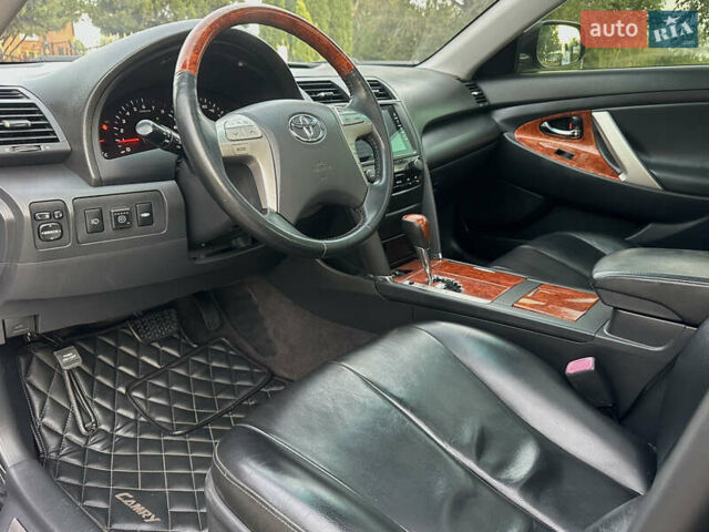 Черный Тойота Камри, объемом двигателя 3.46 л и пробегом 187 тыс. км за 11300 $, фото 38 на Automoto.ua