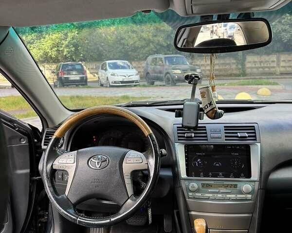Черный Тойота Камри, объемом двигателя 3.5 л и пробегом 260 тыс. км за 7900 $, фото 10 на Automoto.ua
