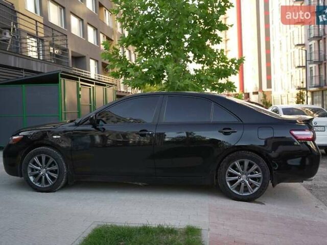 Черный Тойота Камри, объемом двигателя 3.5 л и пробегом 238 тыс. км за 10500 $, фото 4 на Automoto.ua
