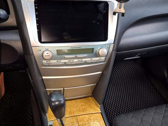 Черный Тойота Камри, объемом двигателя 2.4 л и пробегом 194 тыс. км за 8300 $, фото 4 на Automoto.ua