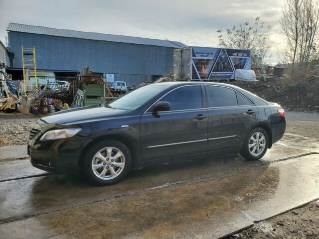 Чорний Тойота Камрі, об'ємом двигуна 2.4 л та пробігом 270 тис. км за 7200 $, фото 2 на Automoto.ua