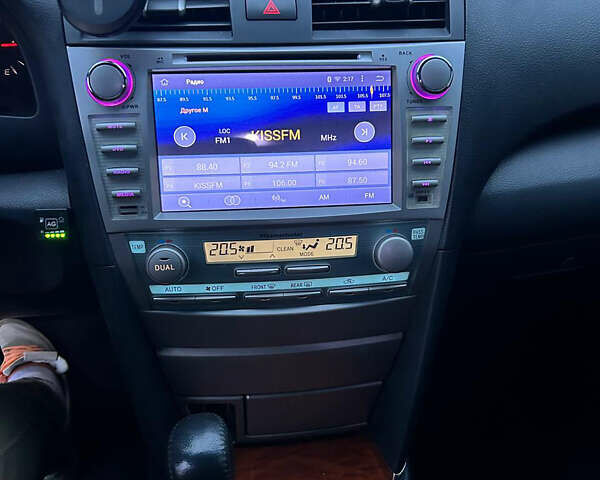 Чорний Тойота Камрі, об'ємом двигуна 2.36 л та пробігом 350 тис. км за 7000 $, фото 12 на Automoto.ua