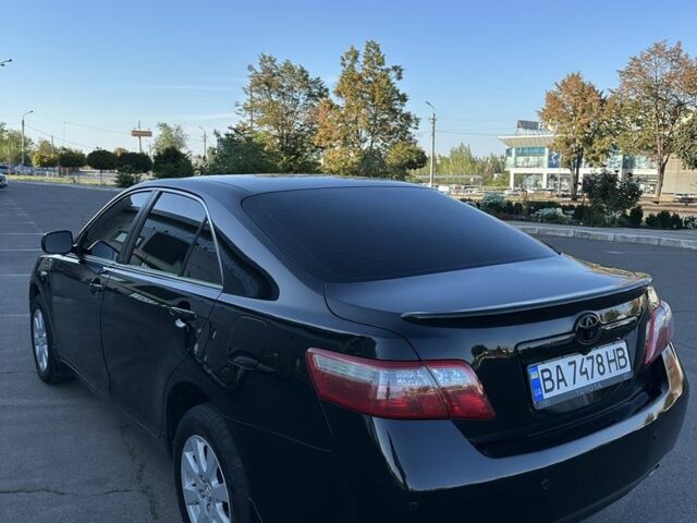 Черный Тойота Камри, объемом двигателя 3.5 л и пробегом 277 тыс. км за 8400 $, фото 6 на Automoto.ua