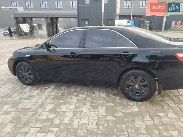Черный Тойота Камри, объемом двигателя 3.5 л и пробегом 255 тыс. км за 11800 $, фото 5 на Automoto.ua