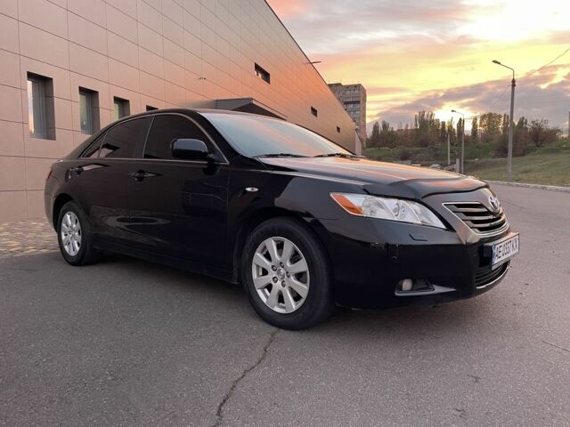 Черный Тойота Камри, объемом двигателя 3.5 л и пробегом 178 тыс. км за 7999 $, фото 2 на Automoto.ua
