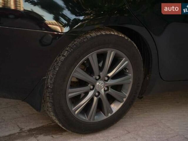 Черный Тойота Камри, объемом двигателя 3.5 л и пробегом 238 тыс. км за 10500 $, фото 10 на Automoto.ua