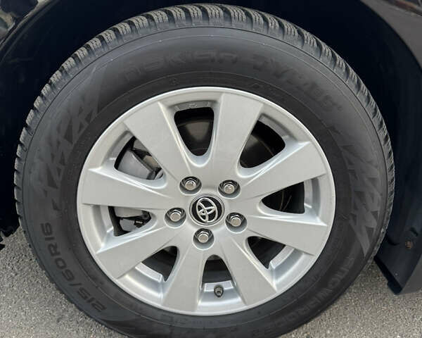 Чорний Тойота Камрі, об'ємом двигуна 3.46 л та пробігом 270 тис. км за 8500 $, фото 5 на Automoto.ua