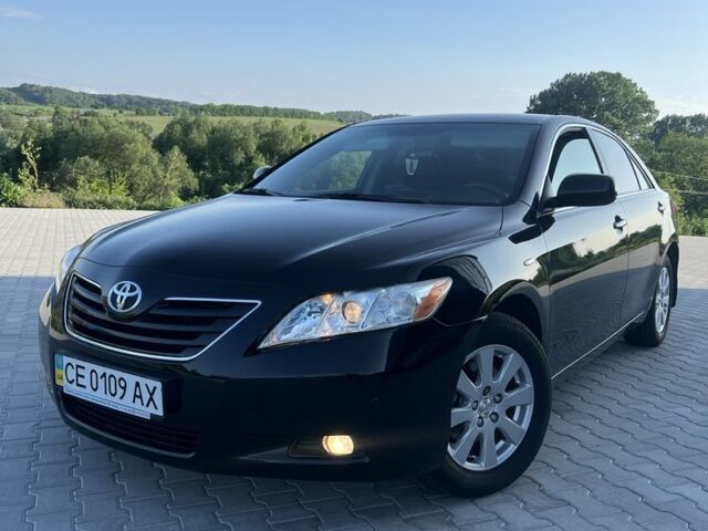 Черный Тойота Камри, объемом двигателя 2.4 л и пробегом 90 тыс. км за 9500 $, фото 2 на Automoto.ua
