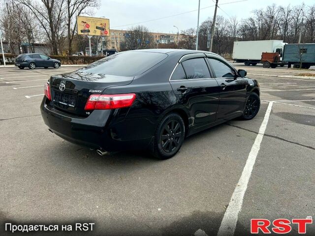 Черный Тойота Камри, объемом двигателя 35 л и пробегом 220 тыс. км за 11200 $, фото 5 на Automoto.ua