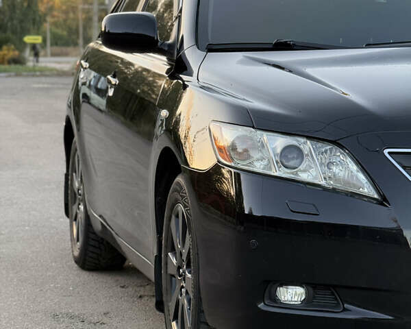 Чорний Тойота Камрі, об'ємом двигуна 3.46 л та пробігом 225 тис. км за 10300 $, фото 51 на Automoto.ua