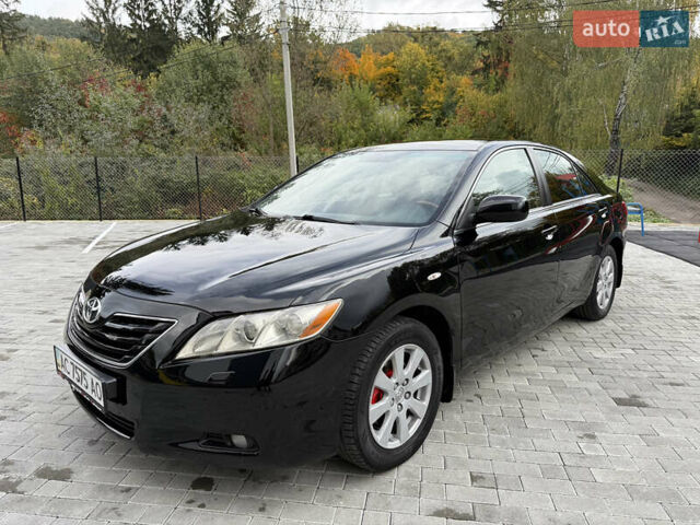 Черный Тойота Камри, объемом двигателя 3.5 л и пробегом 246 тыс. км за 11000 $, фото 17 на Automoto.ua