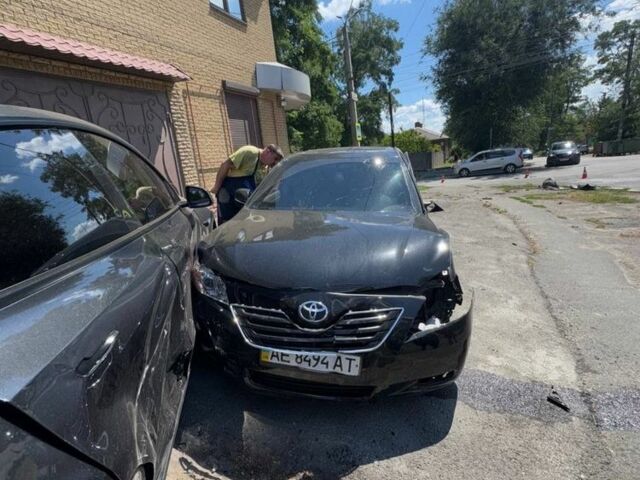 Чорний Тойота Камрі, об'ємом двигуна 3.5 л та пробігом 220 тис. км за 5950 $, фото 5 на Automoto.ua