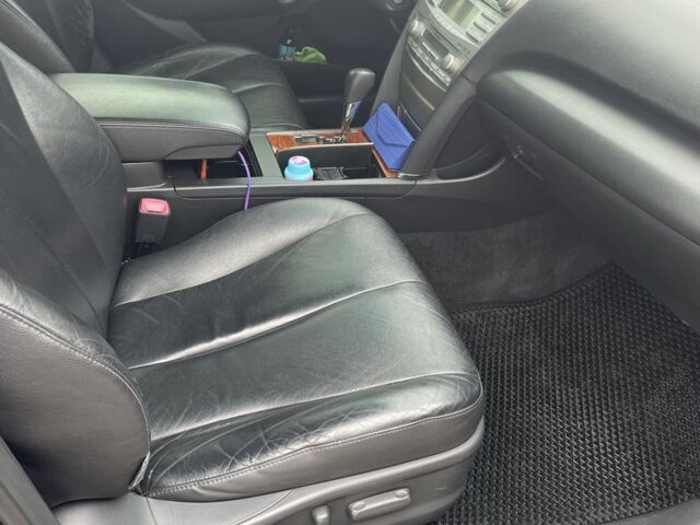 Черный Тойота Камри, объемом двигателя 2.4 л и пробегом 250 тыс. км за 8500 $, фото 6 на Automoto.ua