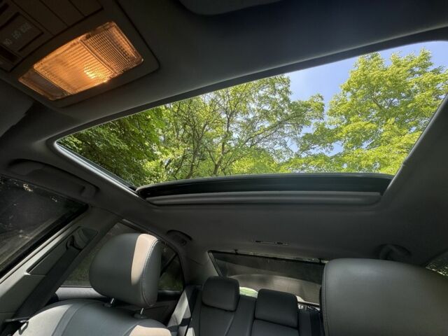 Чорний Тойота Камрі, об'ємом двигуна 3.5 л та пробігом 232 тис. км за 12000 $, фото 9 на Automoto.ua