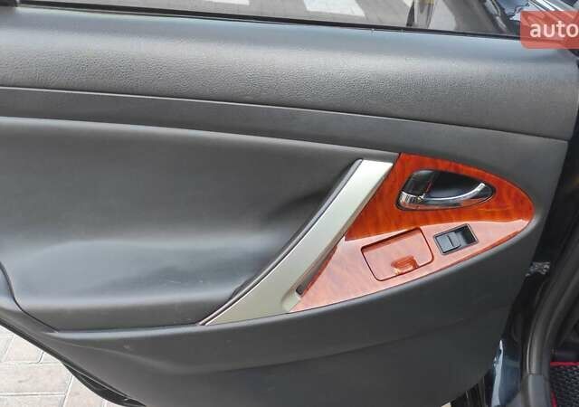 Чорний Тойота Камрі, об'ємом двигуна 2.36 л та пробігом 282 тис. км за 8500 $, фото 14 на Automoto.ua