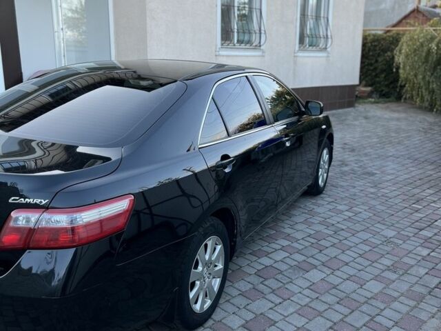 Черный Тойота Камри, объемом двигателя 2.4 л и пробегом 280 тыс. км за 8900 $, фото 4 на Automoto.ua