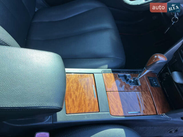 Черный Тойота Камри, объемом двигателя 3.5 л и пробегом 377 тыс. км за 10200 $, фото 65 на Automoto.ua