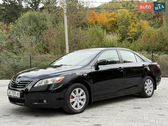 Черный Тойота Камри, объемом двигателя 3.5 л и пробегом 246 тыс. км за 11000 $, фото 6 на Automoto.ua