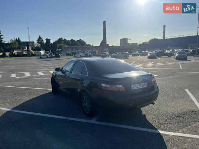 Черный Тойота Камри, объемом двигателя 2.36 л и пробегом 332 тыс. км за 7900 $, фото 4 на Automoto.ua