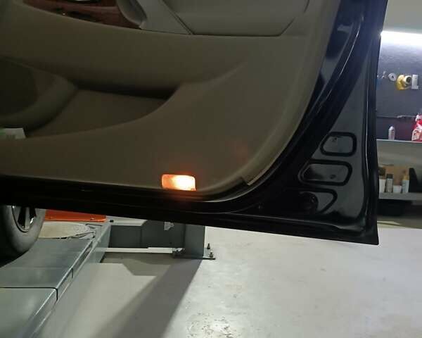 Черный Тойота Камри, объемом двигателя 3.46 л и пробегом 320 тыс. км за 8300 $, фото 11 на Automoto.ua