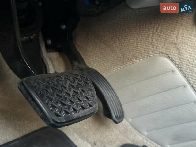 Черный Тойота Камри, объемом двигателя 2.4 л и пробегом 134 тыс. км за 11900 $, фото 69 на Automoto.ua