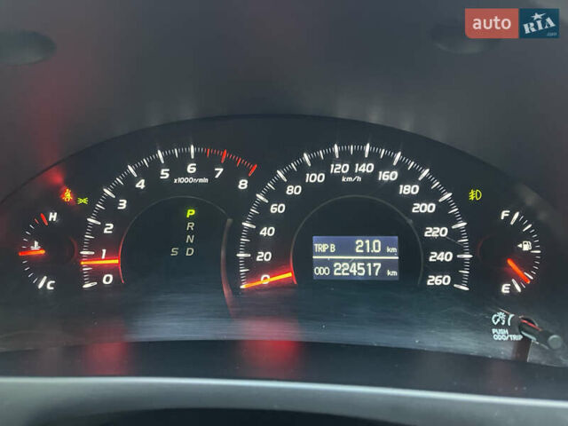 Чорний Тойота Камрі, об'ємом двигуна 3.5 л та пробігом 225 тис. км за 8900 $, фото 7 на Automoto.ua
