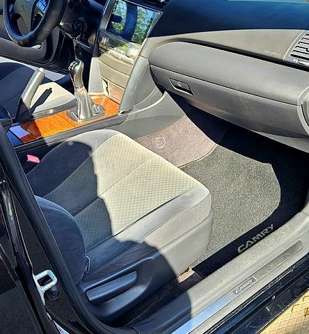 Черный Тойота Камри, объемом двигателя 2.4 л и пробегом 233 тыс. км за 8500 $, фото 7 на Automoto.ua