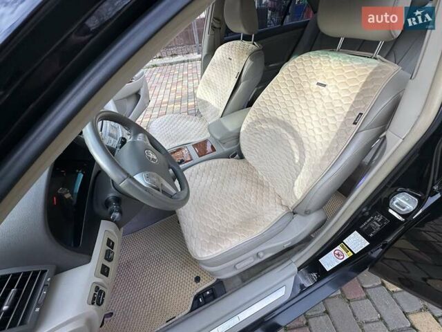 Черный Тойота Камри, объемом двигателя 2.36 л и пробегом 180 тыс. км за 8900 $, фото 22 на Automoto.ua
