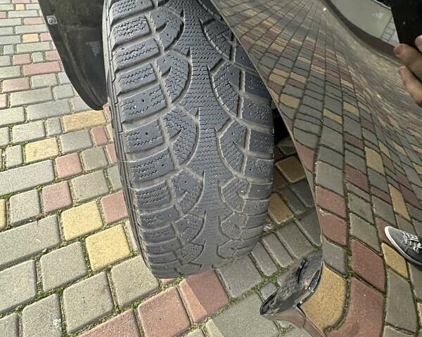 Черный Тойота Камри, объемом двигателя 2.36 л и пробегом 180 тыс. км за 8900 $, фото 60 на Automoto.ua