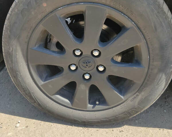 Черный Тойота Камри, объемом двигателя 2.4 л и пробегом 267 тыс. км за 8200 $, фото 18 на Automoto.ua